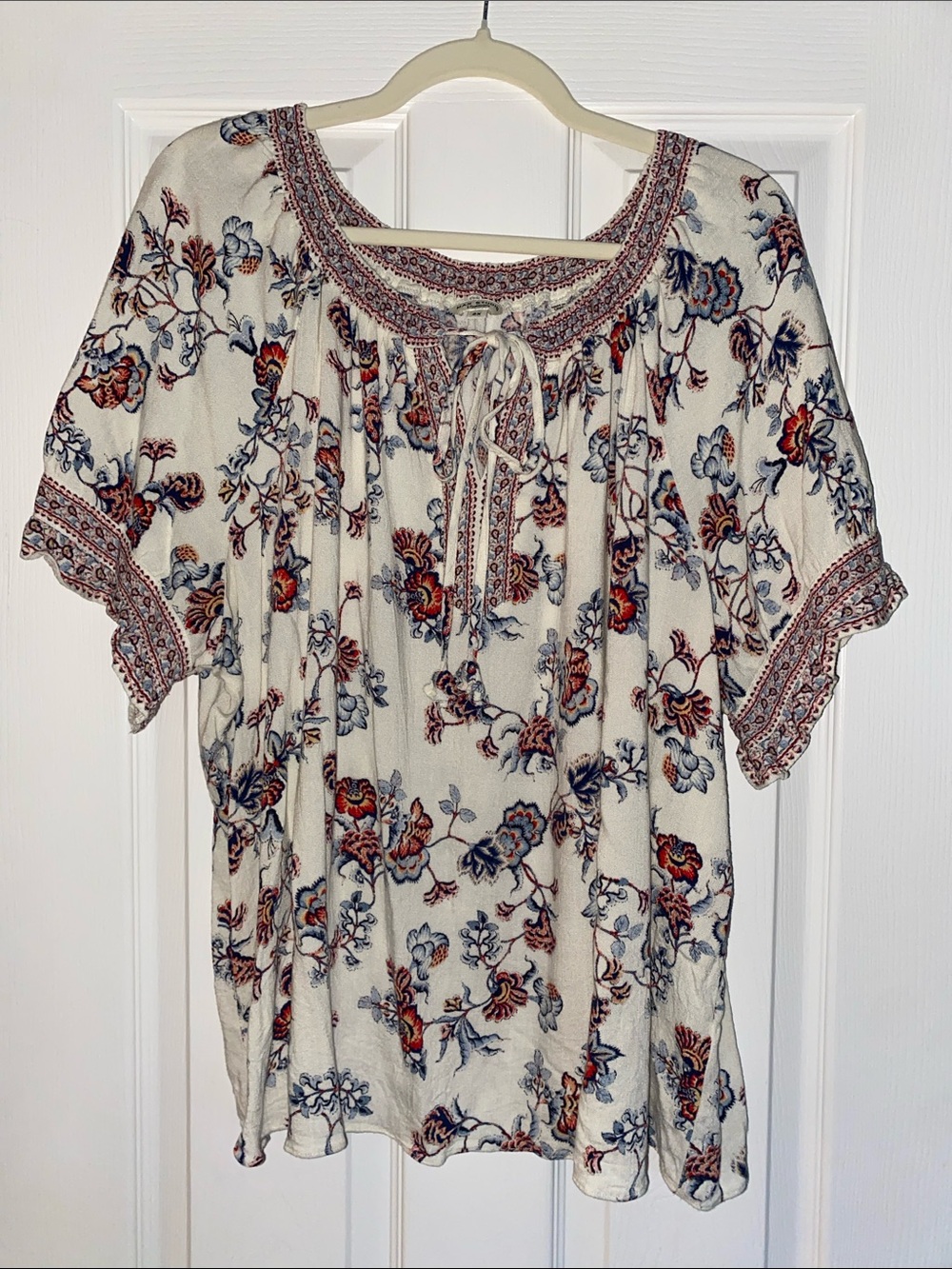 Max Studio Cream Floral Peasant Top with Blue & Rust Details